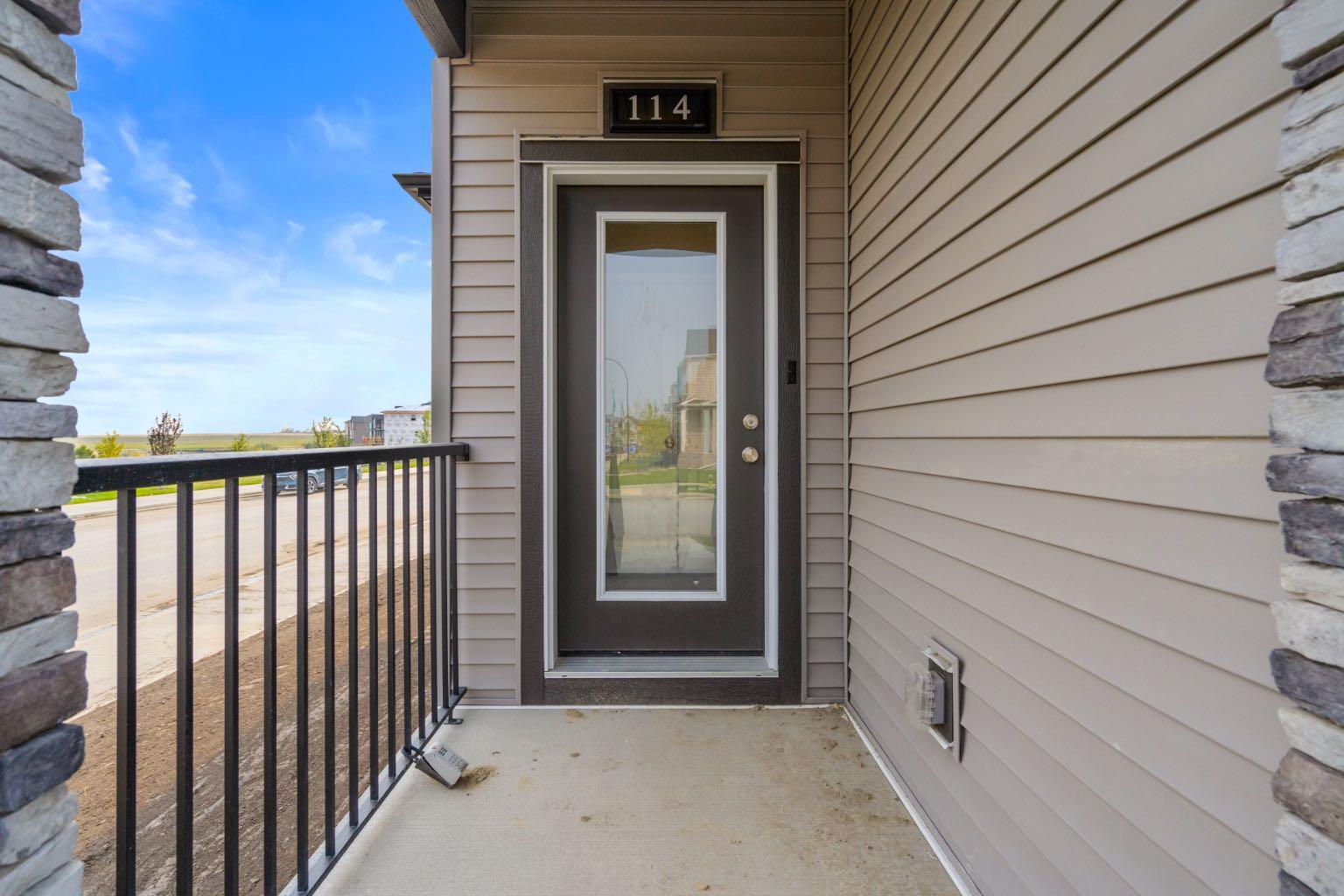 114 Lewiston Way NE