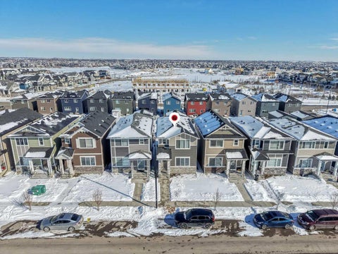 Photo of 726 Bayview Hill SW, Airdrie, AB T4B 5M4 (MLS # A2297273)