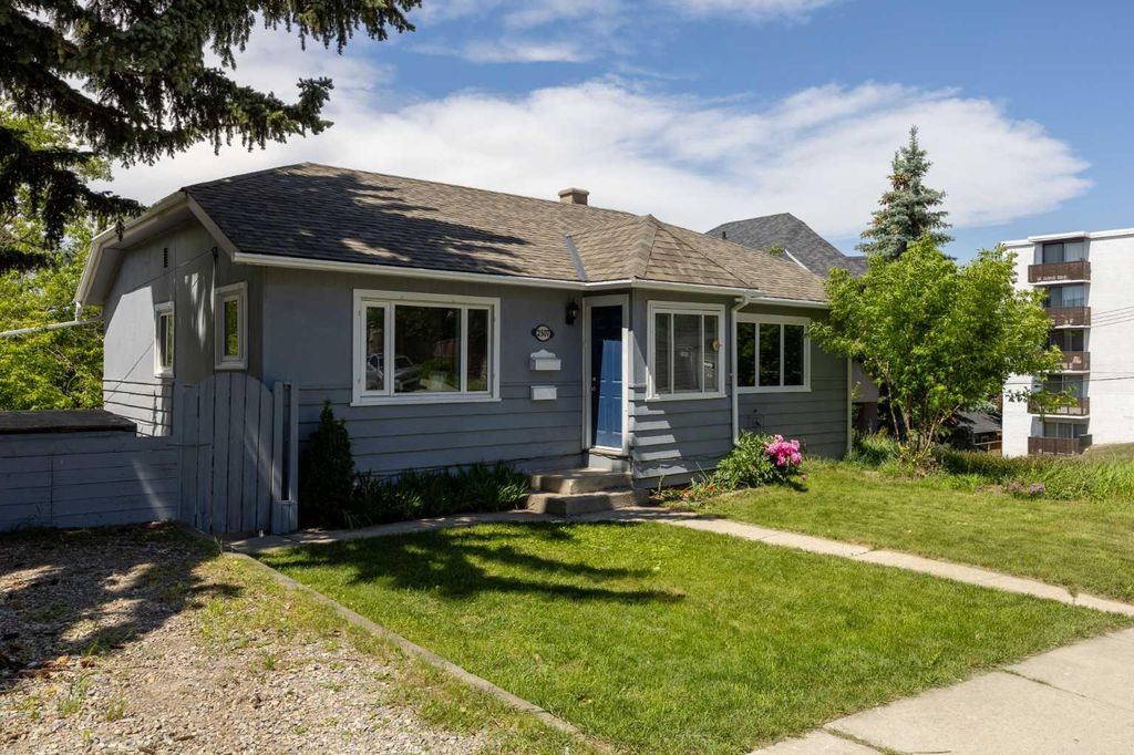 Photo of 2507 15A Street SW, Calgary, AB T2T 4B8 (MLS # A2323875)