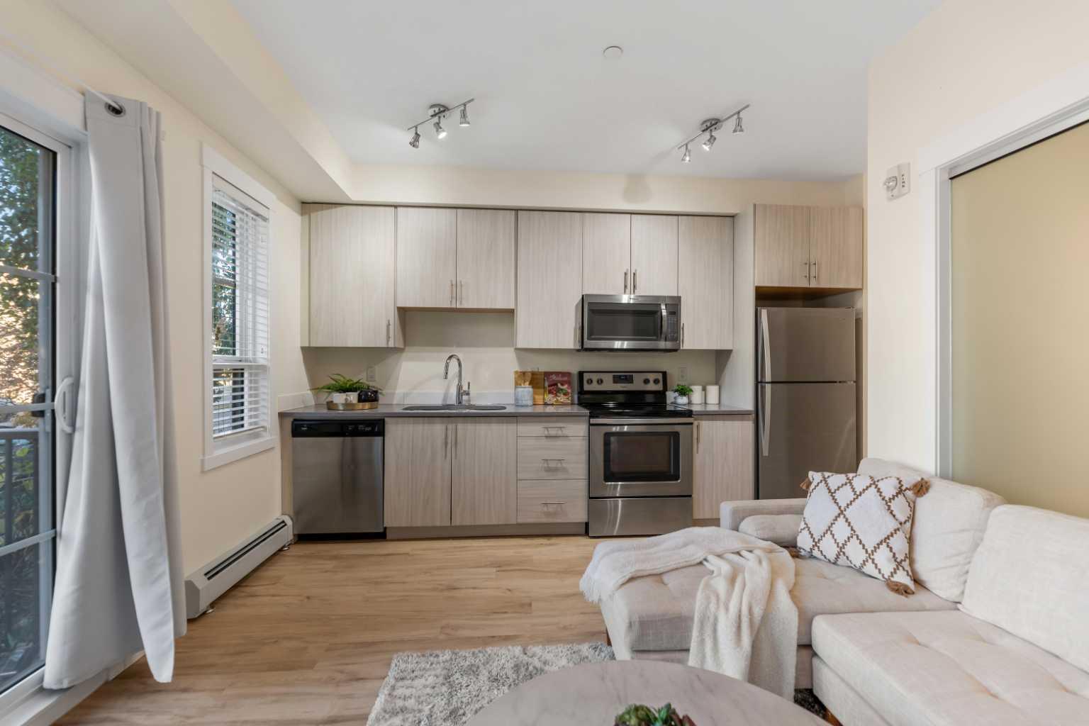 215 Legacy Boulevard SE 4105