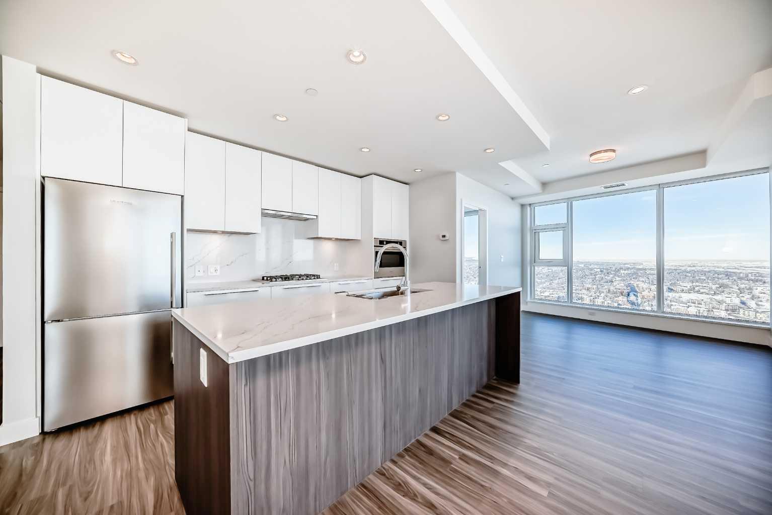 530 3 Street SE 3704