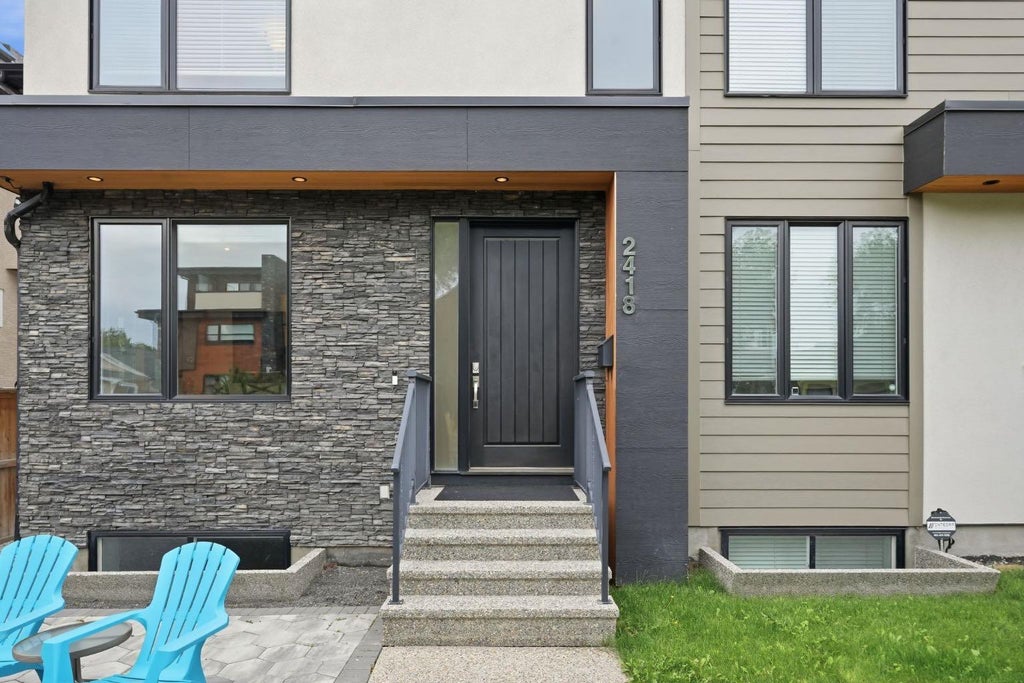 Photo of 2418 24A Street SW, Calgary, AB T3E 1W1 (MLS # A2351004)