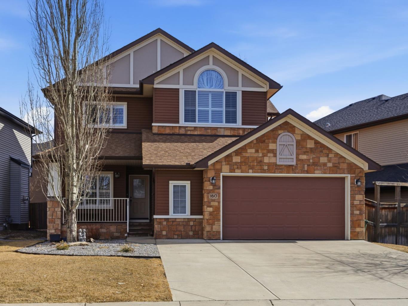 160 Crystal Green Drive SE