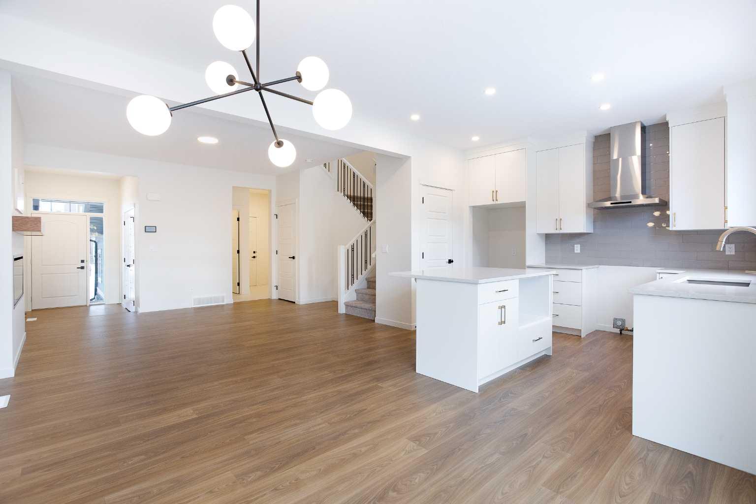 65 Creekside Passage SW