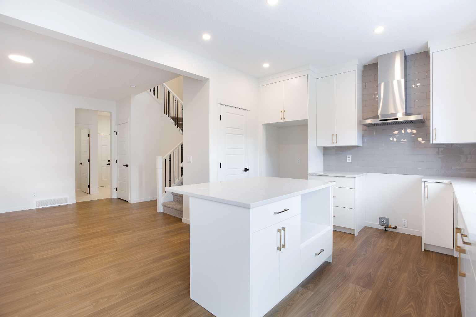 65 Creekside Passage SW