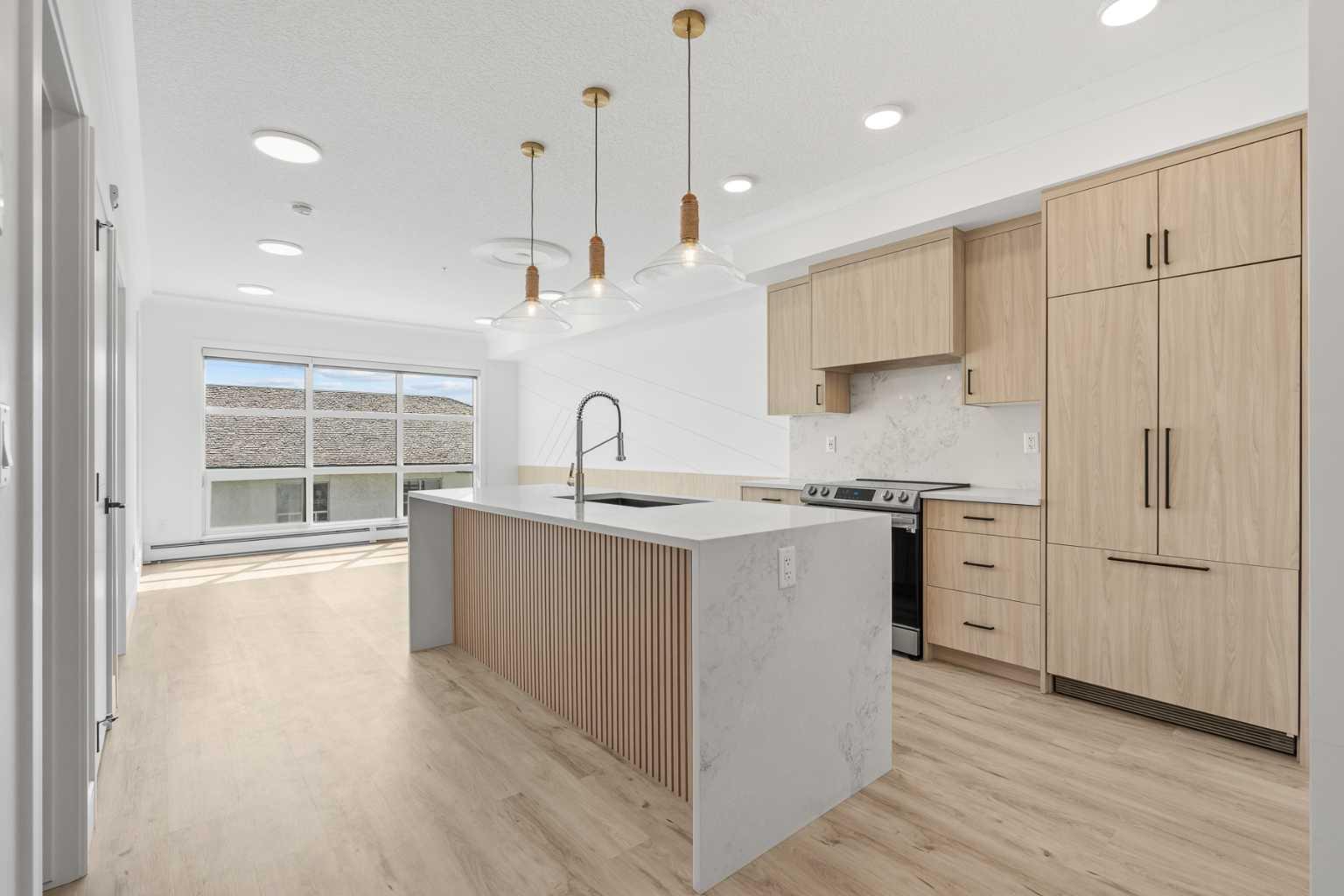 370 Dieppe Drive SW 311