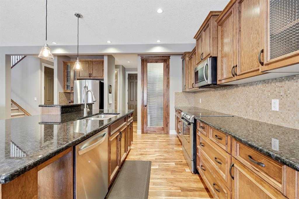 62 Copperleaf Terrace SE