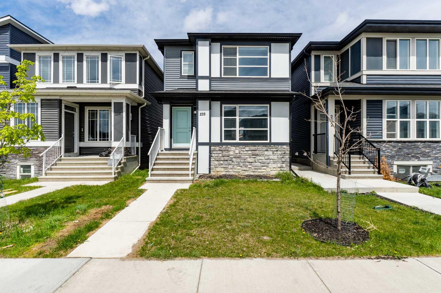 228 Cornerstone Grove NE