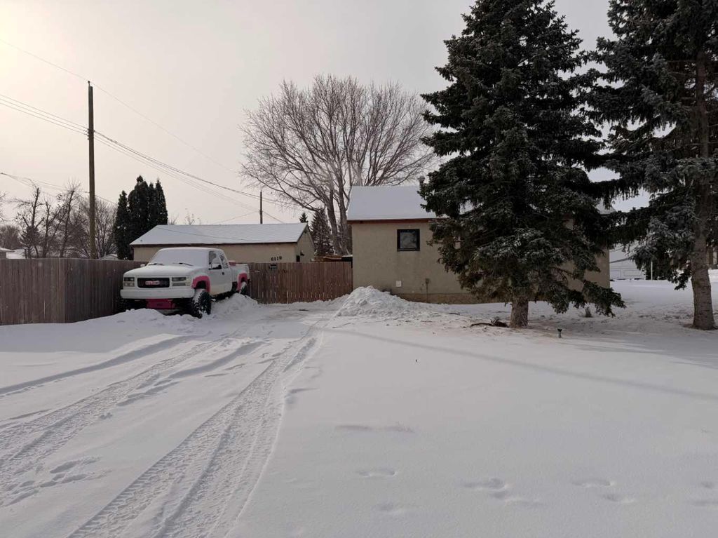 Photo of 6119 53 Street, Taber, AB T1G 1J8 (MLS # A2287779)