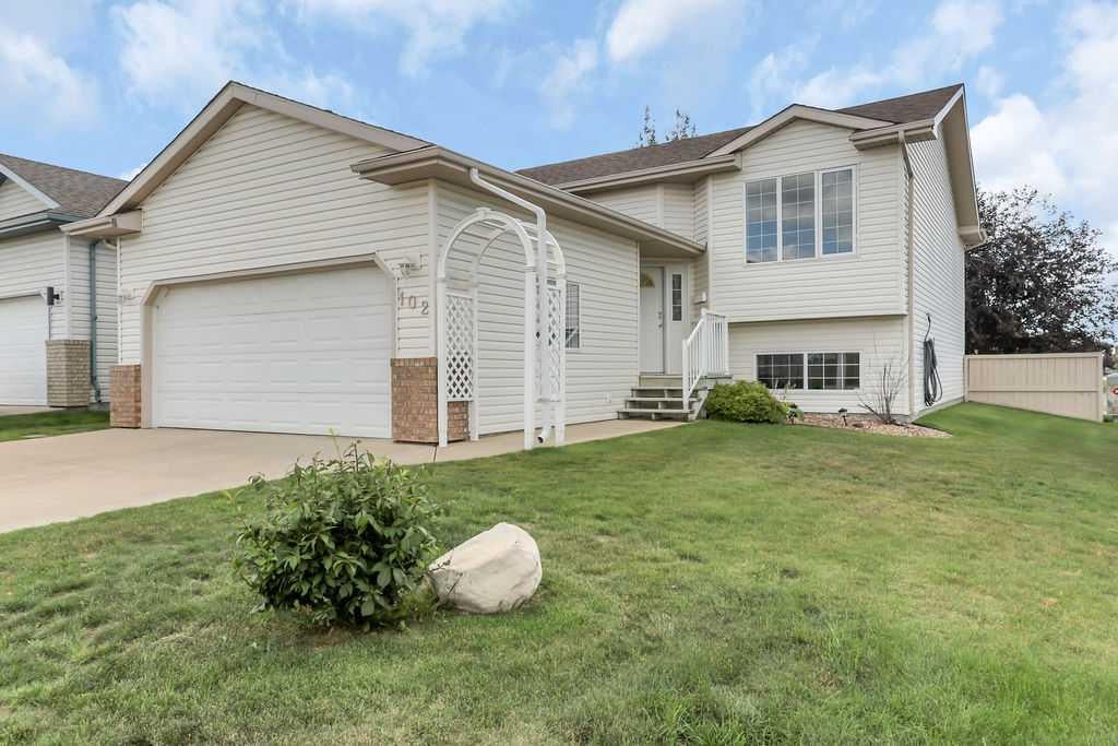 102 DRUMMOND AVENUE