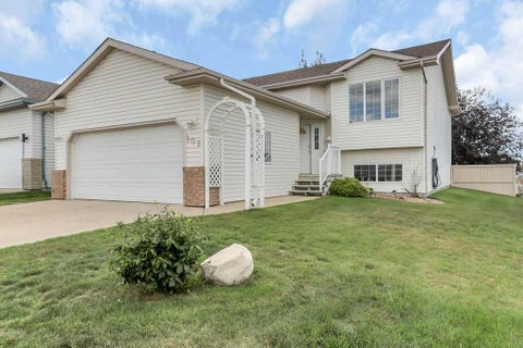 Photo of 102 Drummond Avenue, Red Deer, AB T4R 3A5 (MLS # A2338424)