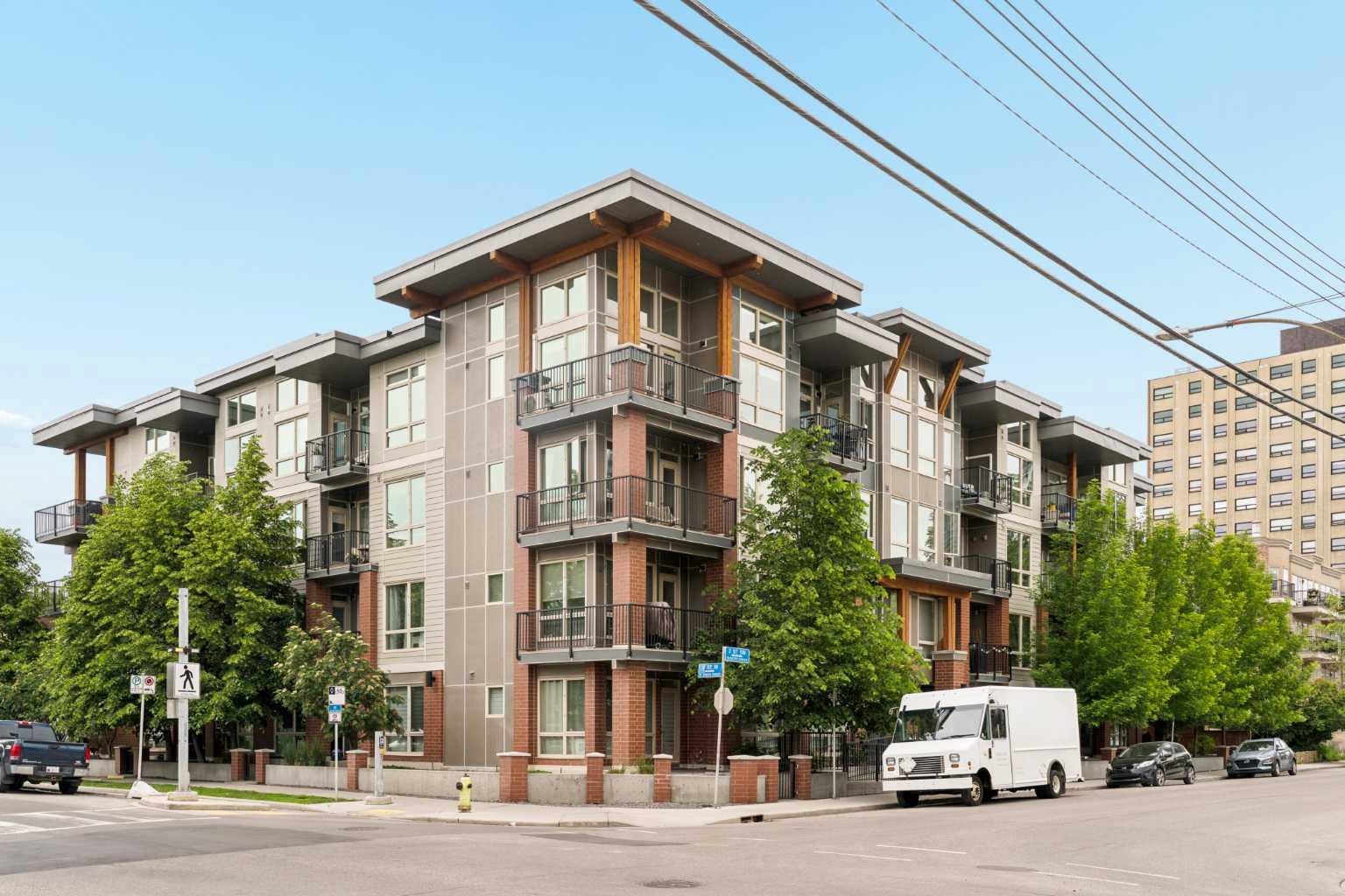 305 18 Avenue SW 406