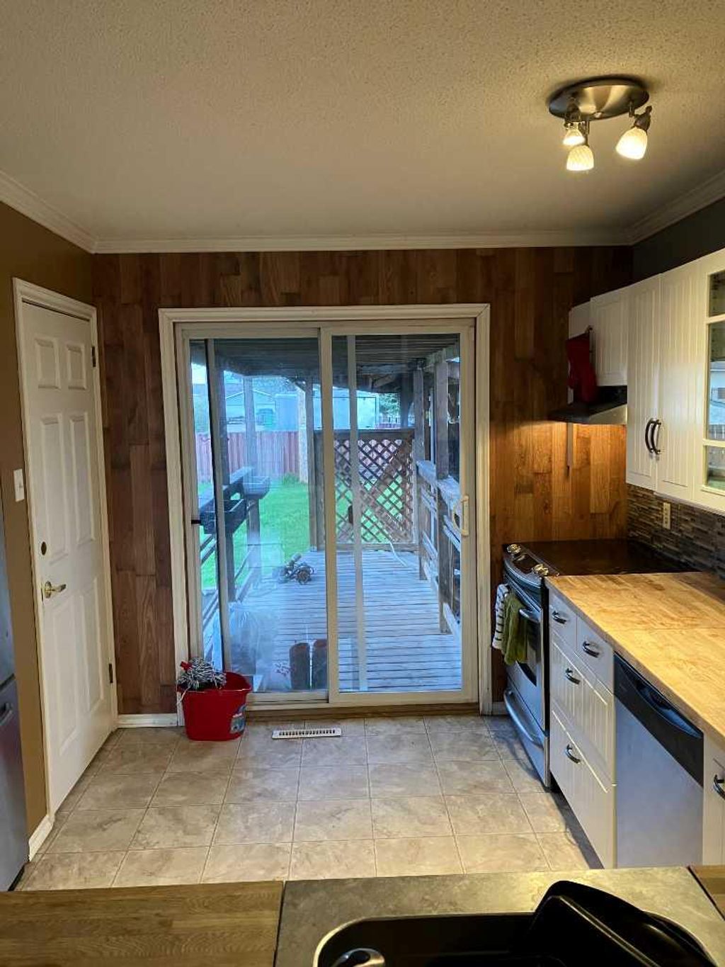 Photo of 519 5 Avenue, Fox Creek, AB T0H 1P0 (MLS # A2314235)