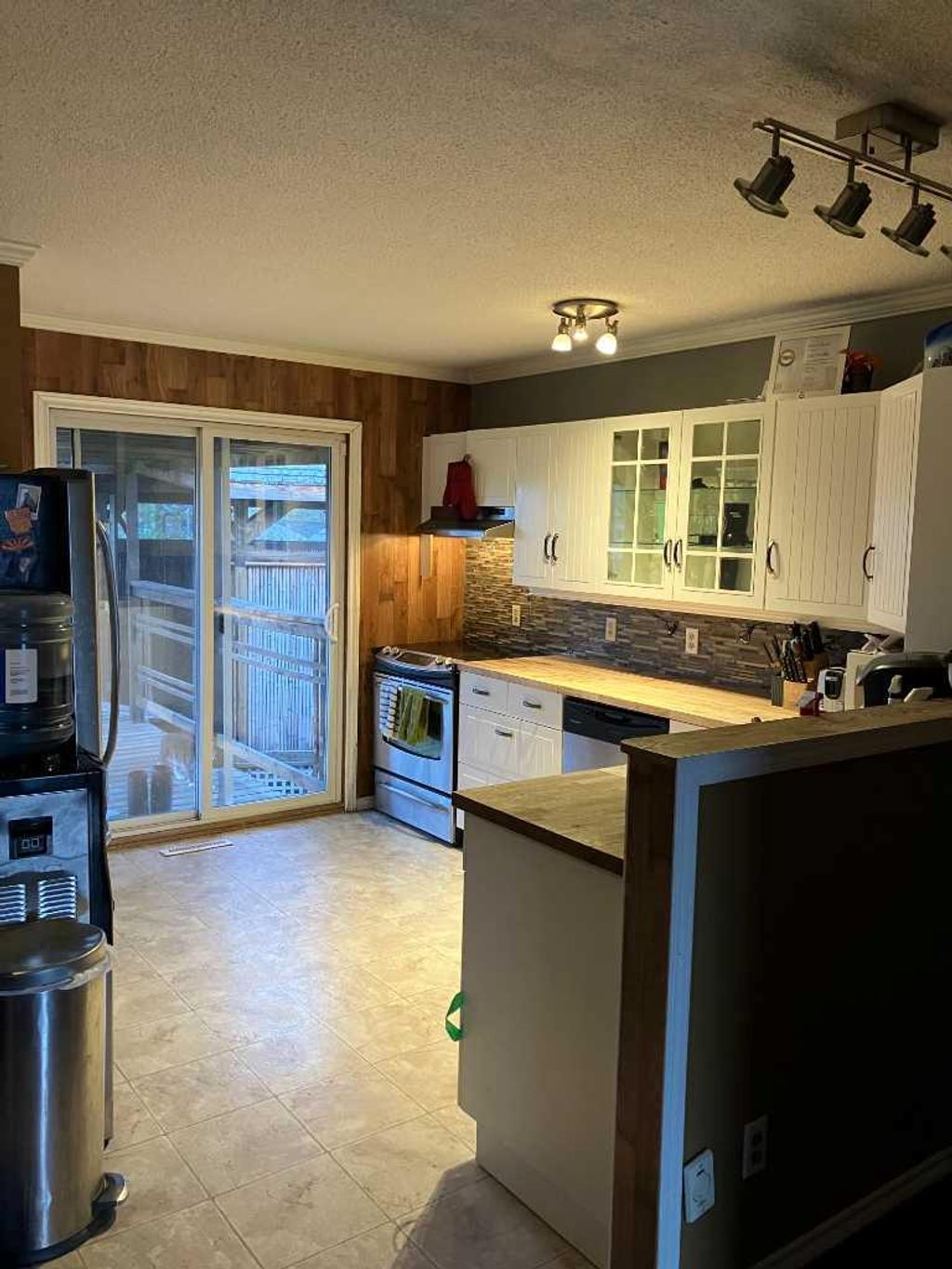 Photo of 519 5 Avenue, Fox Creek, AB T0H 1P0 (MLS # A2314235)