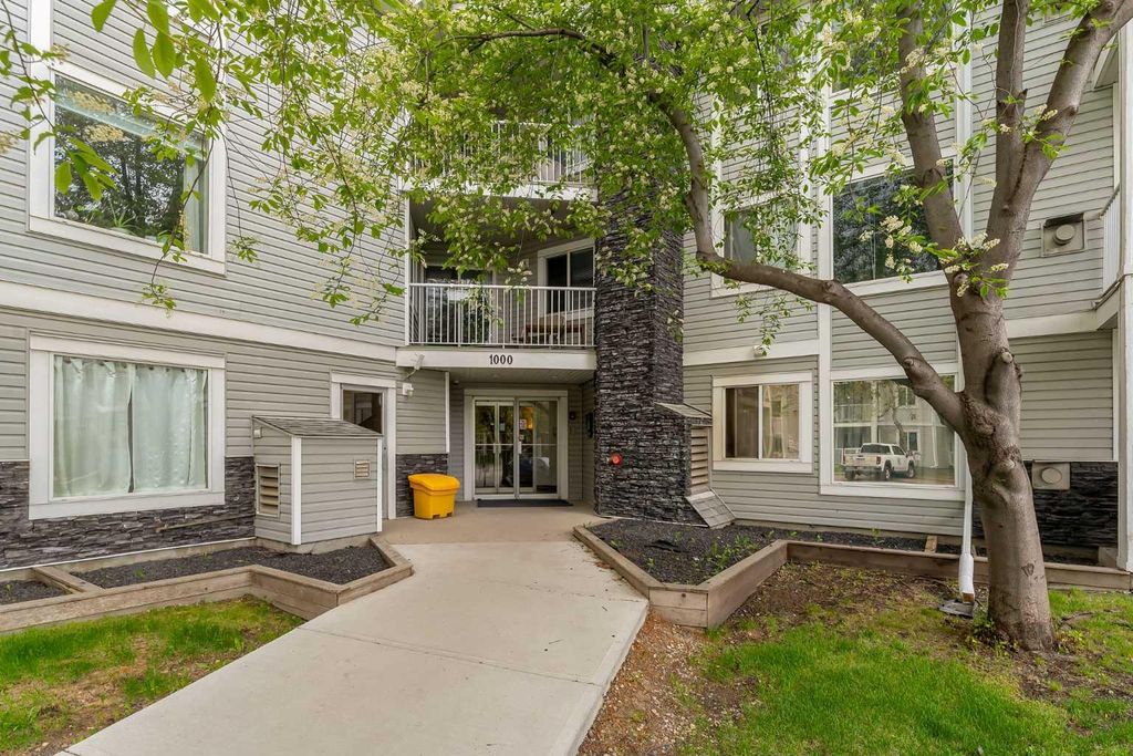 Photo of 1307 Valleyview Park SE #307, Calgary, AB T2B 3R6 (MLS # A2313165)