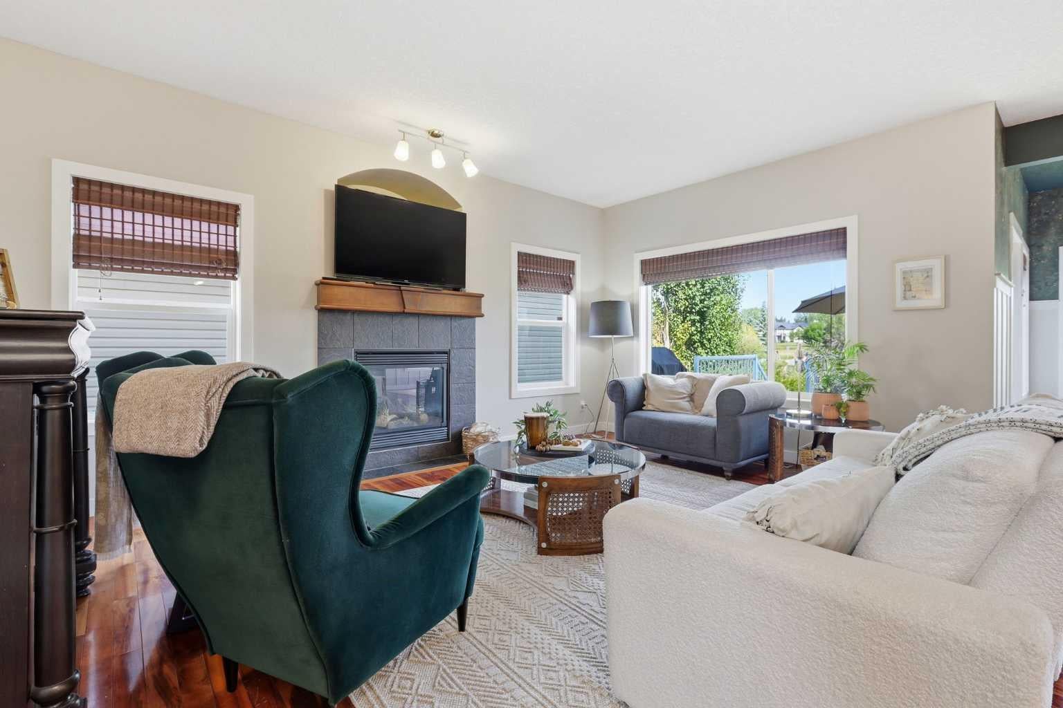 66 Crystal Green Drive