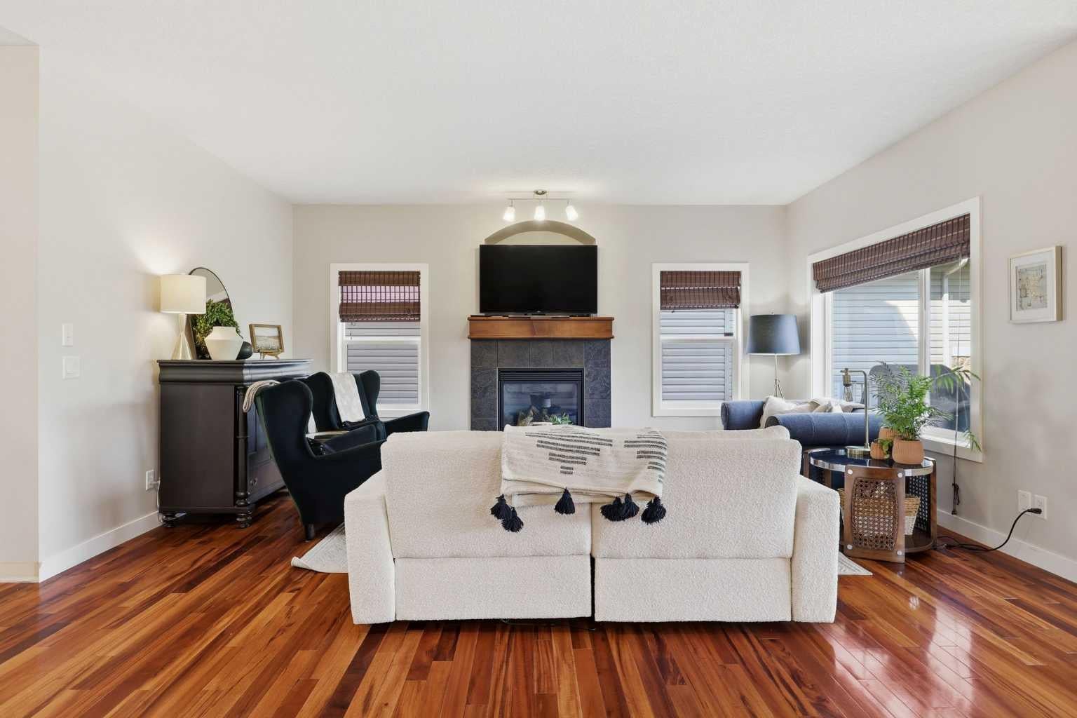 66 Crystal Green Drive
