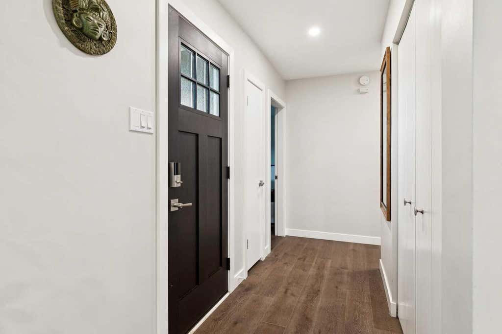 Photo of 5327 17 Avenue SW, Calgary, AB T3E 0E8 (MLS # A2338099)