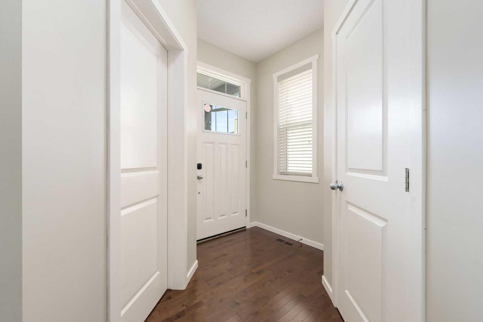 72 Walden Heights SE