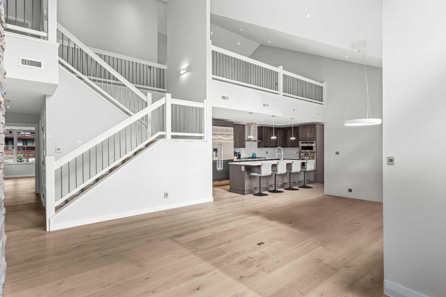 105 Stewart Creek Rise SW 204