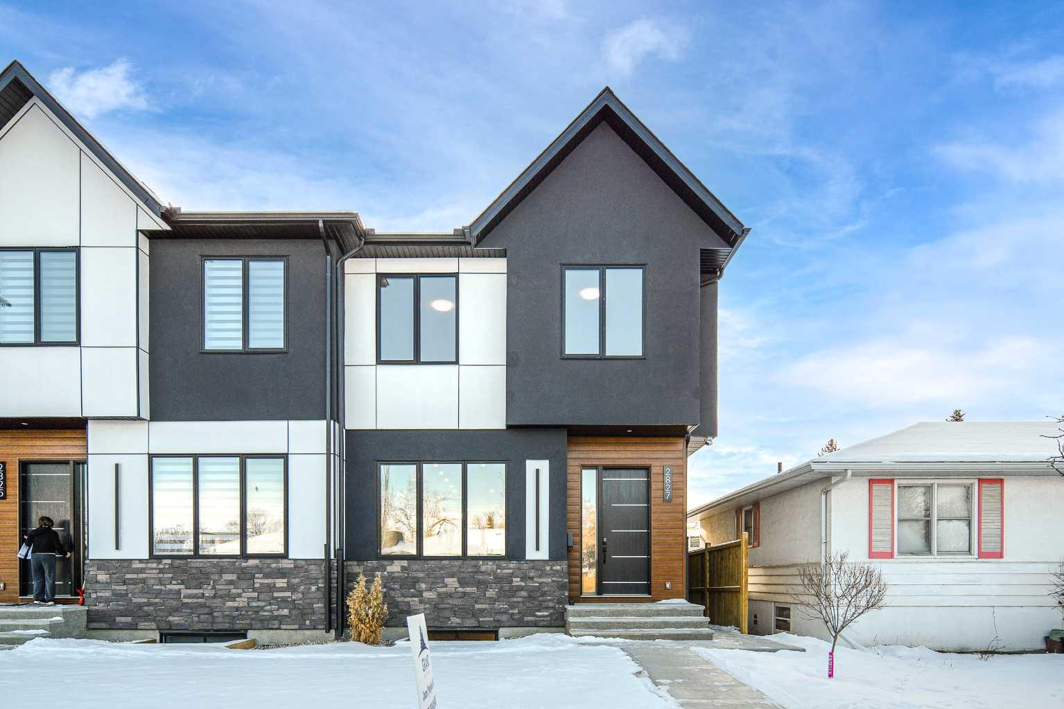 2827 Cochrane Road NW
