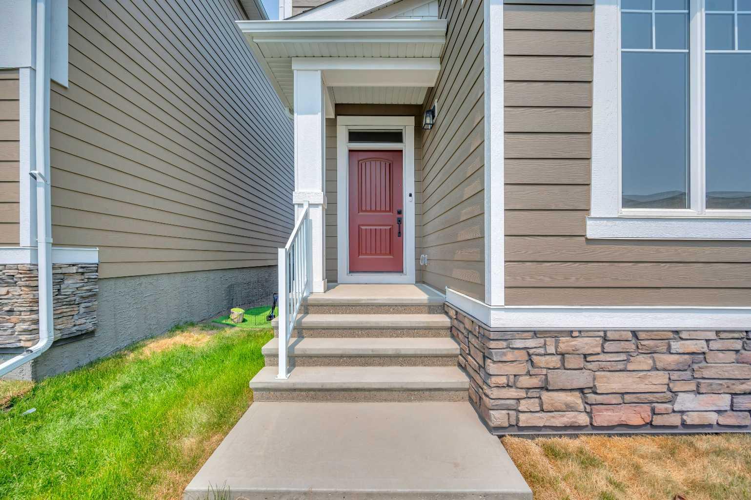 32 Rowmont Common NW