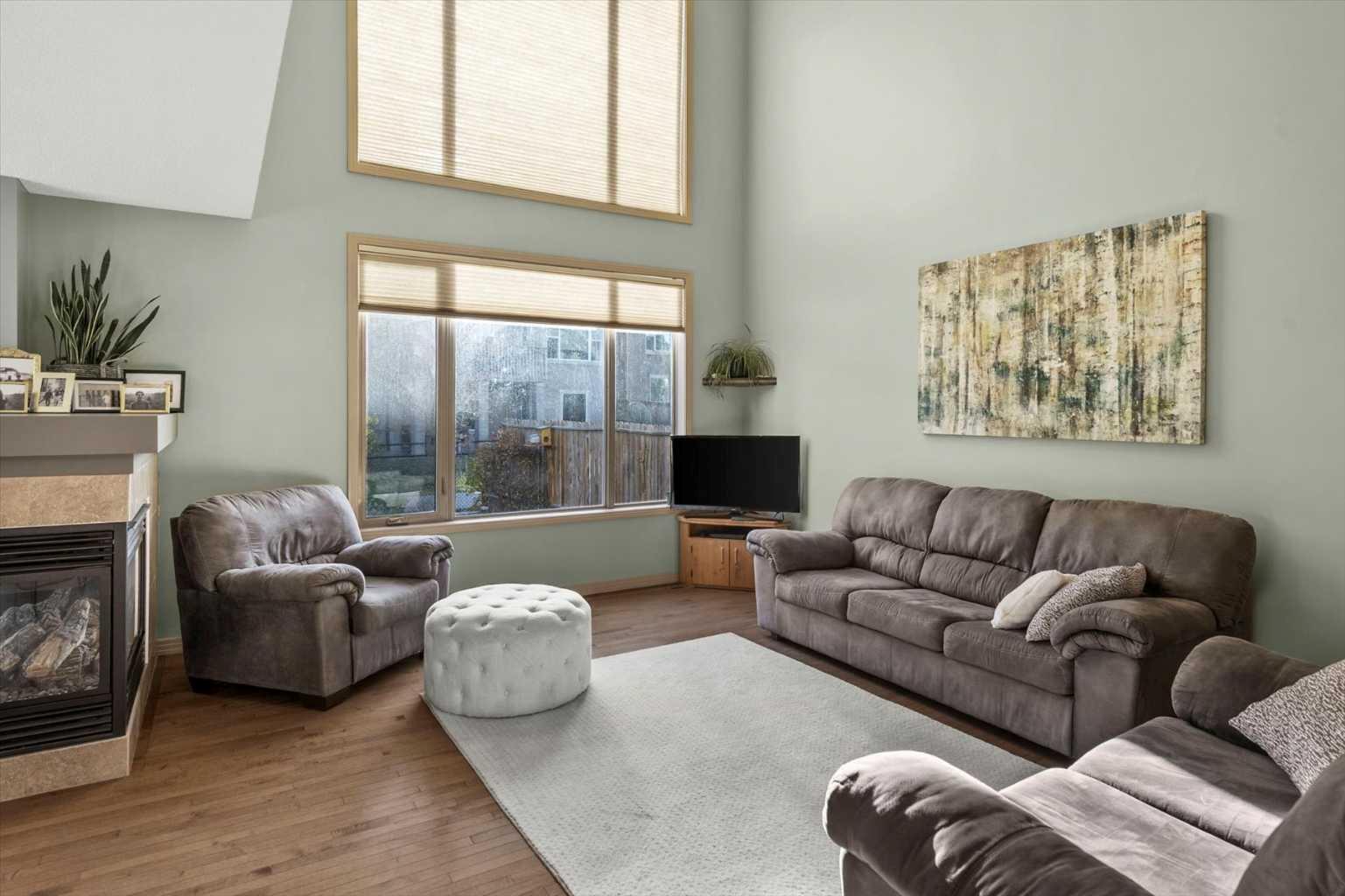 25 Tuscany Summit Terrace NW