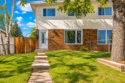 Photo of 3131 Dover Crescent SE, Calgary, AB T2B 1V4 (MLS # A2337690)