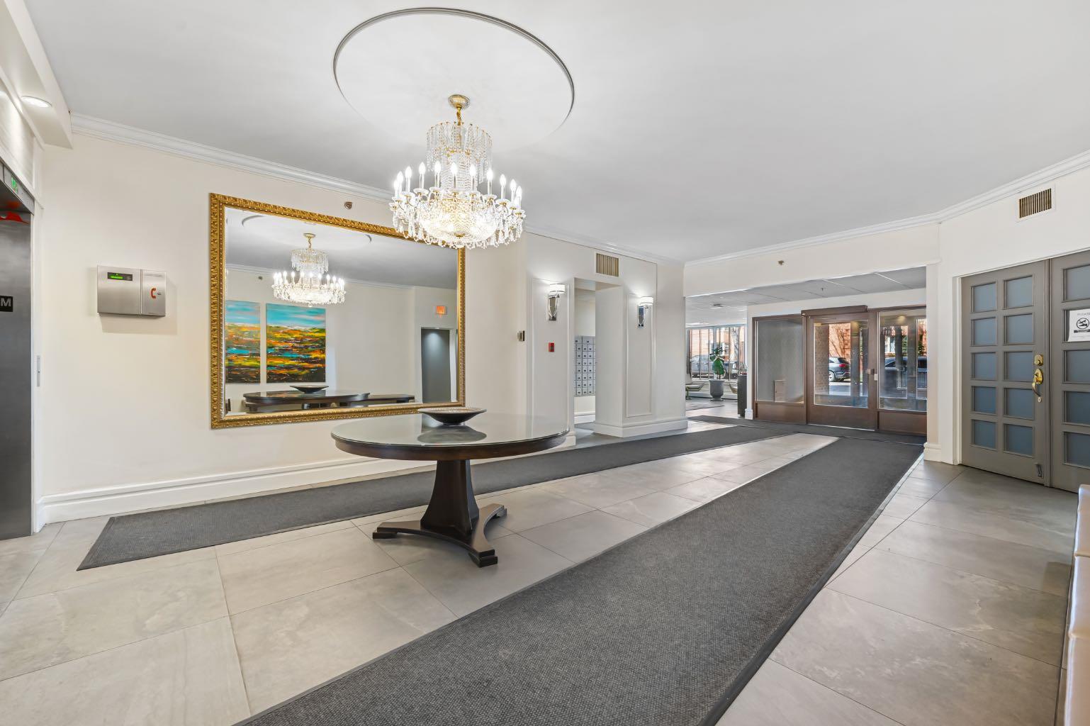 1001 13 Avenue SW 1150