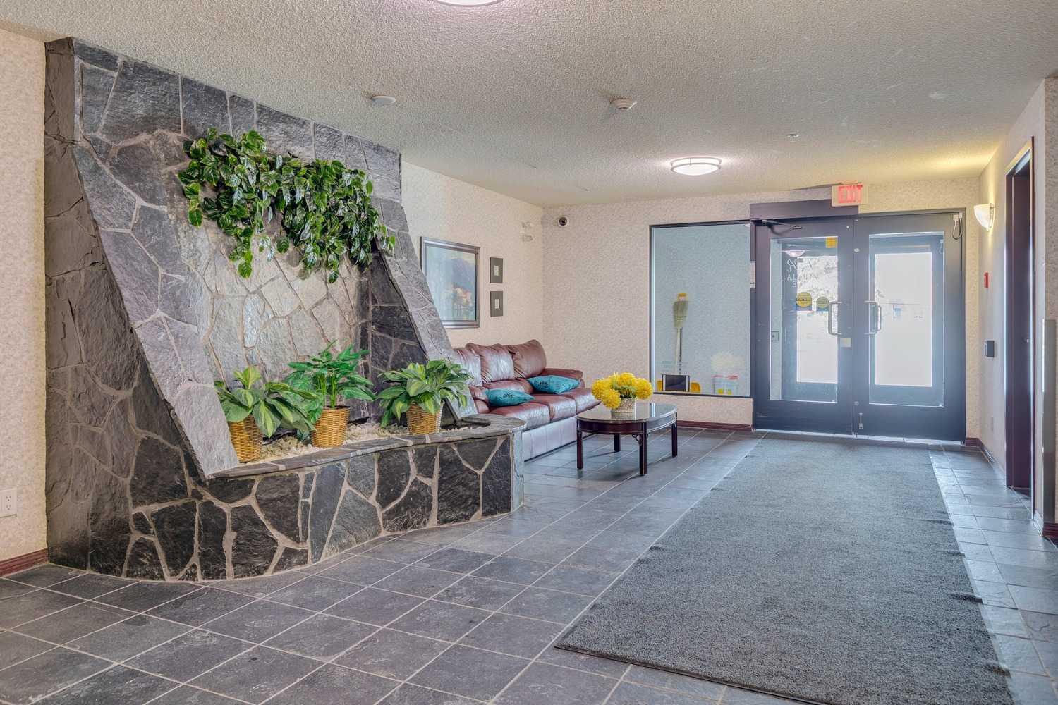 2022 Canyon Meadows Drive SE 106