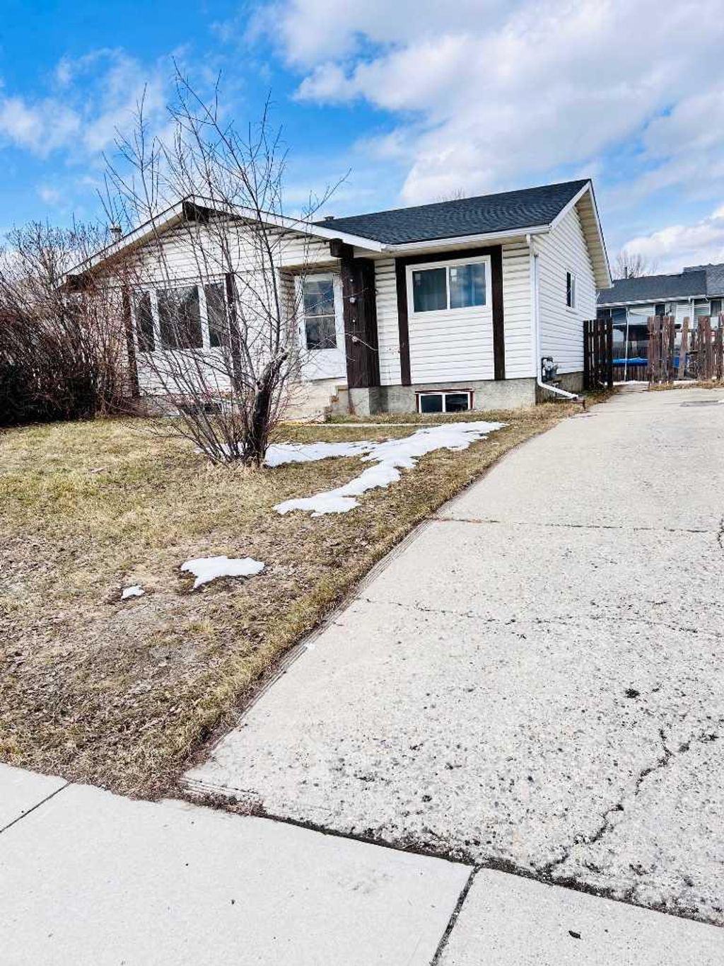 Photo of 223 Pineland Place NE, Calgary, AB T1Y 3L4 (MLS # A2299828)