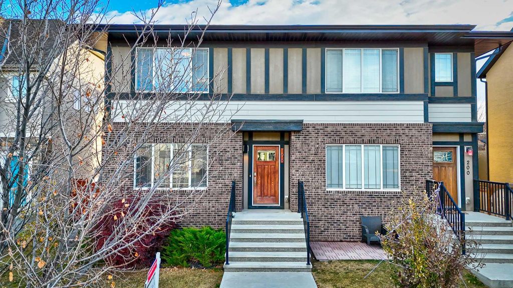 Photo of 198 Masters Avenue SE, Calgary, AB T3M 2B7 (MLS # A2268491)