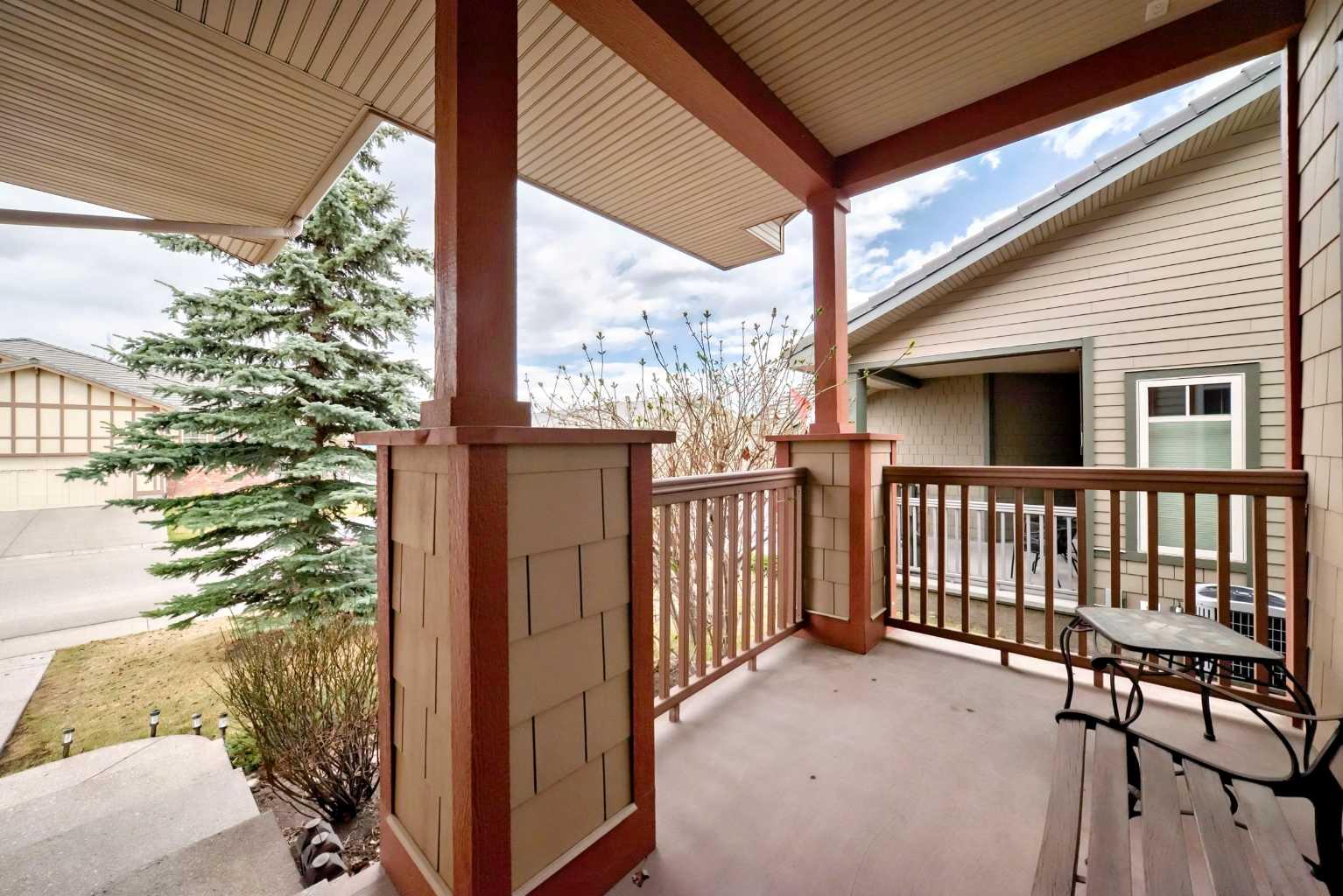 5 Bridle Estates Road SW