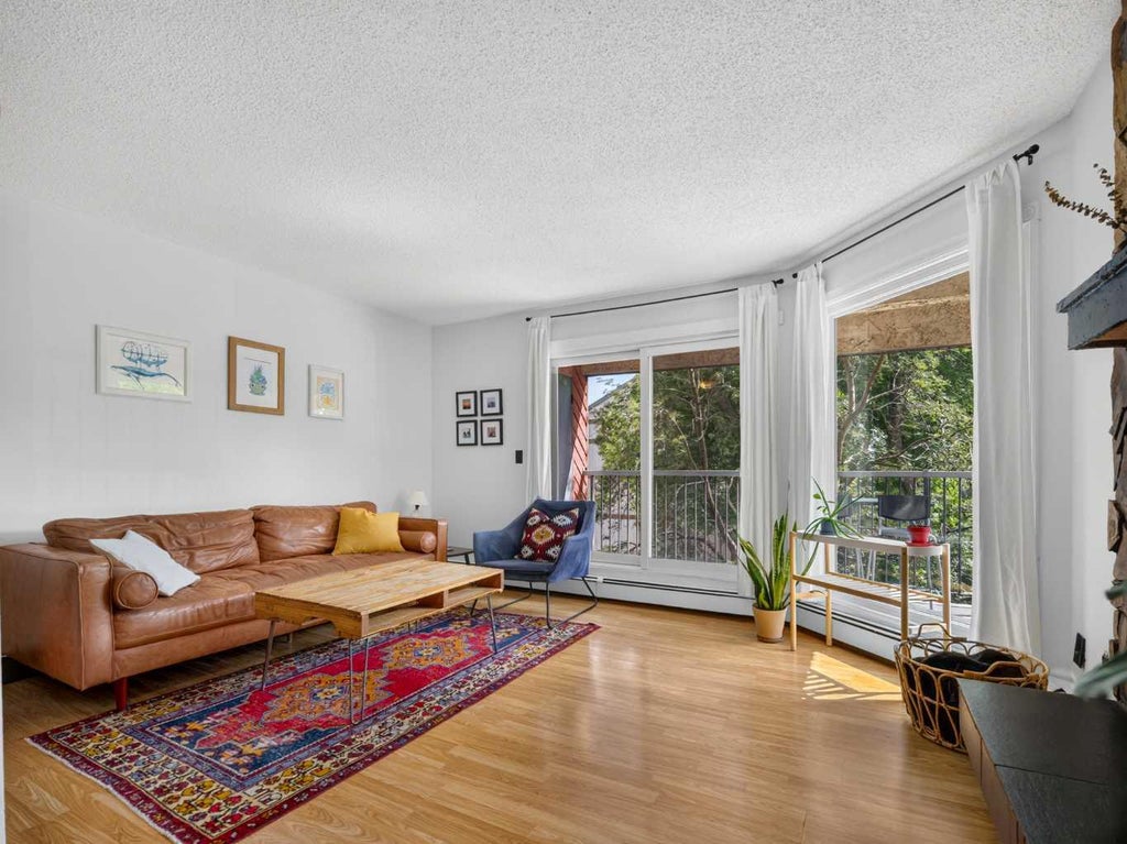 Photo of 402 4 Avenue NE #5, Calgary, AB T2E 0J5 (MLS # A2343444)