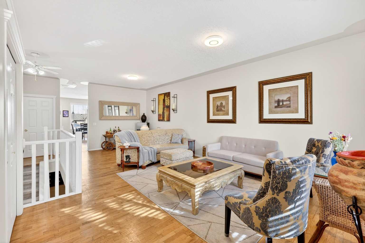 42K Green Meadow Crescent