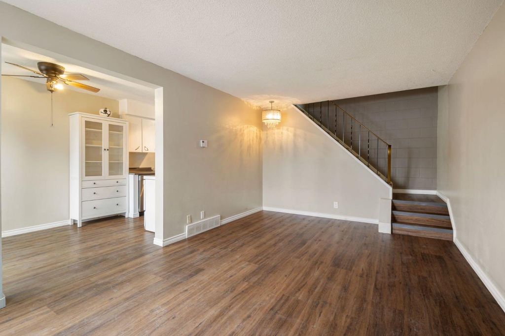 Photo of 6147 Buckthorn Road NW #6, Calgary, AB T2K 2Z2 (MLS # A2278314)