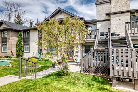 Photo of 51 Cedar Springs Gardens SW, Calgary, AB T2W 5J9 (MLS # A2316443)