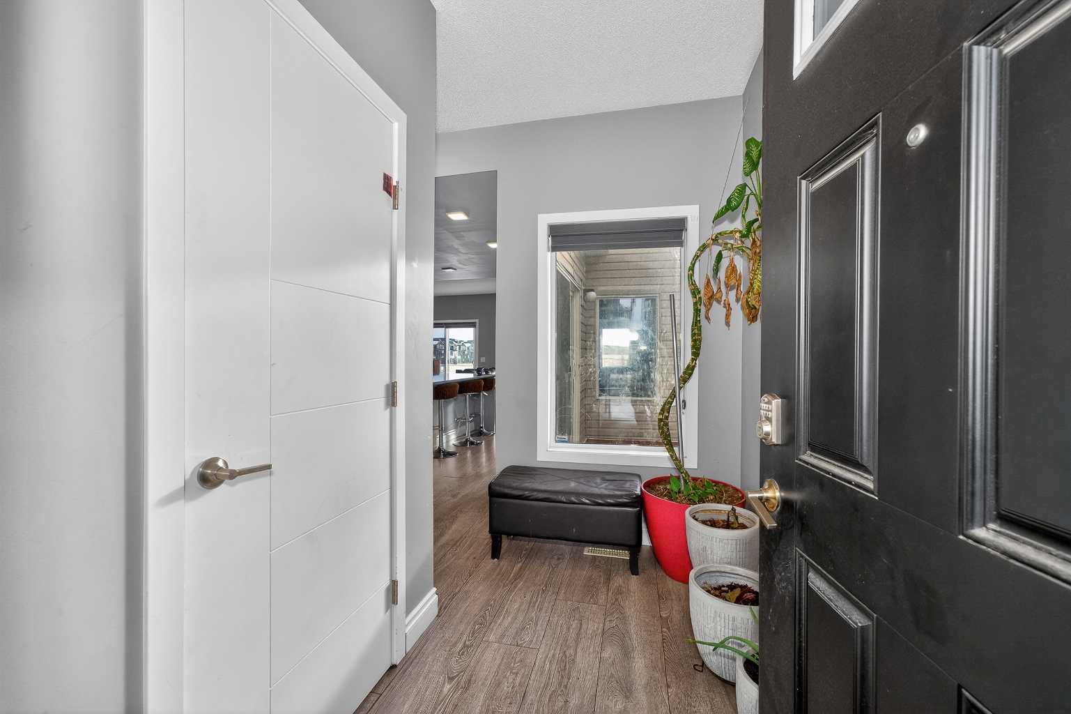 45 Redstone Drive NE