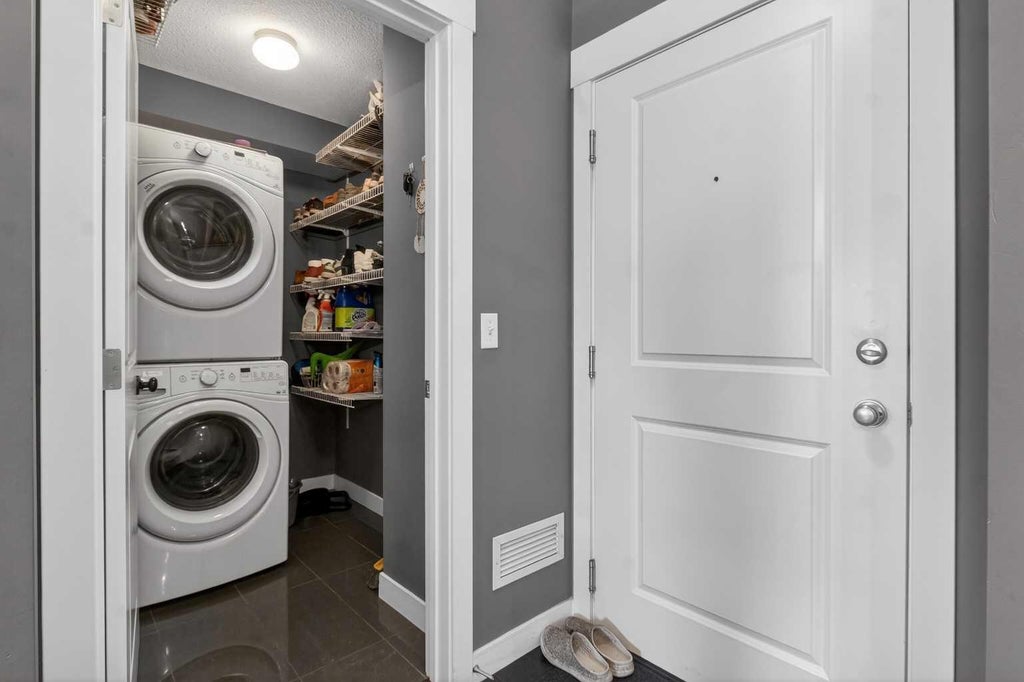 Photo of 302 Skyview Ranch Drive NE #4403, Calgary, AB T3N 0P5 (MLS # A2353725)