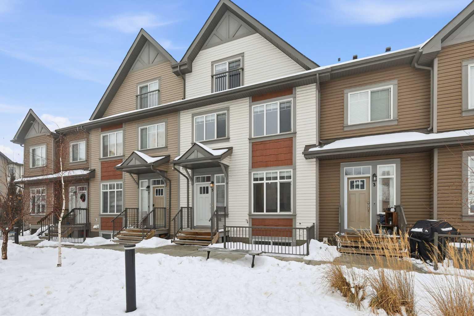 5 Copperstone Villas SE