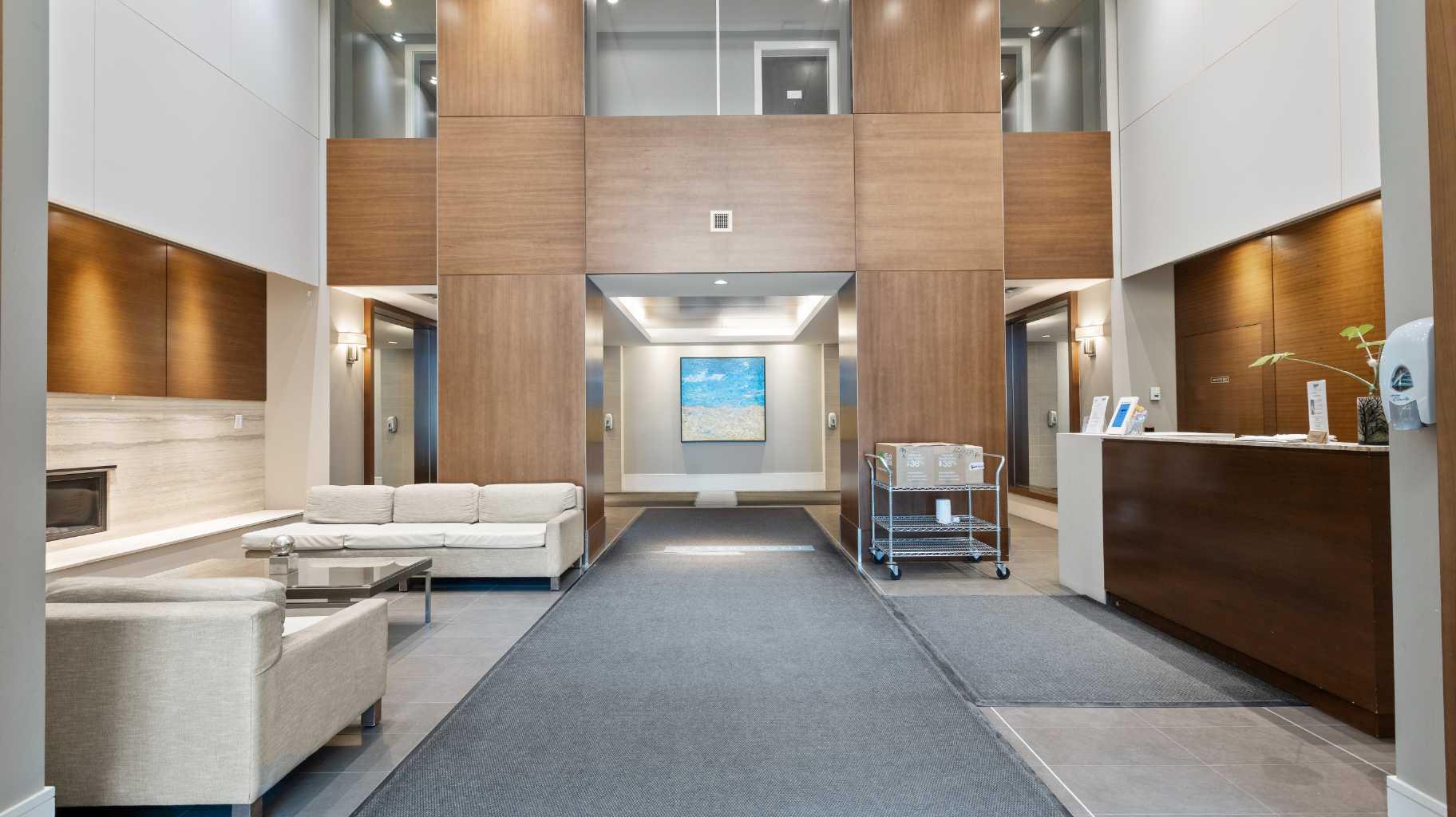 222 Riverfront Avenue SW 319