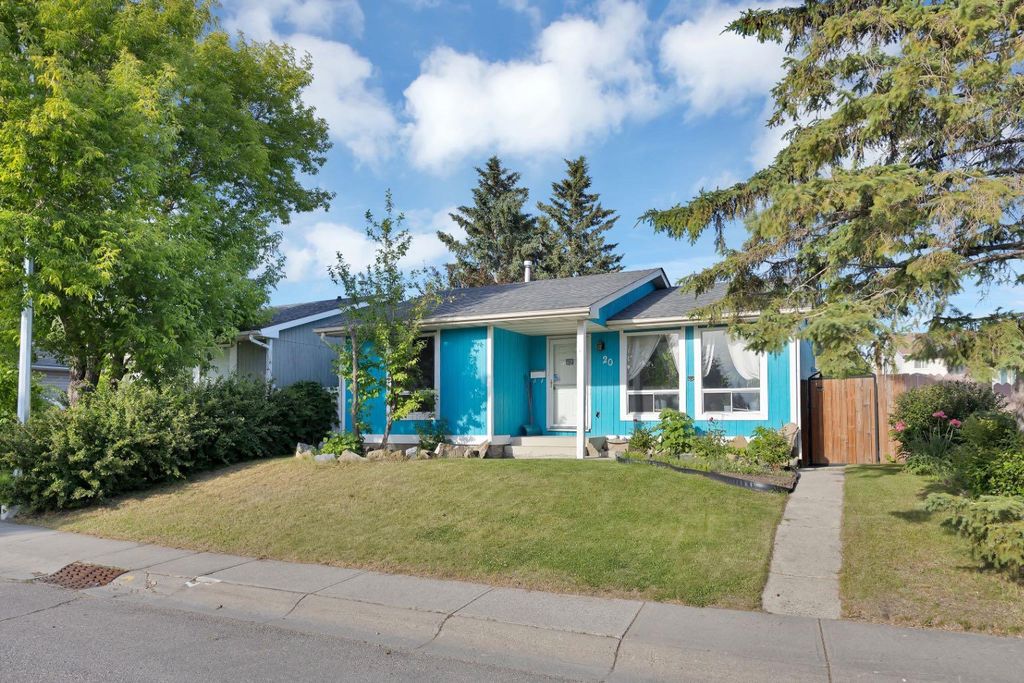 Photo of 20 Falton Way NE, Calgary, AB T3J 1K4 (MLS # A2324585)