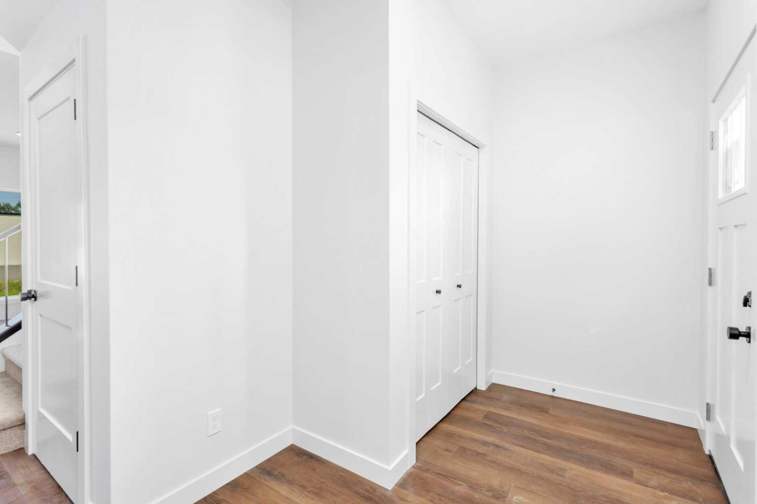 115 Hampton Crescent