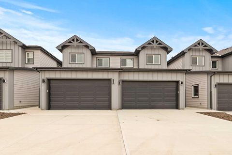 Photo of 292 Waterford Way, Chestermere, AB T1X 2Z9 (MLS # A2266484) Photo of 292 Waterford Way, Chestermere, AB T1X 2Z9 (MLS # A2266484)