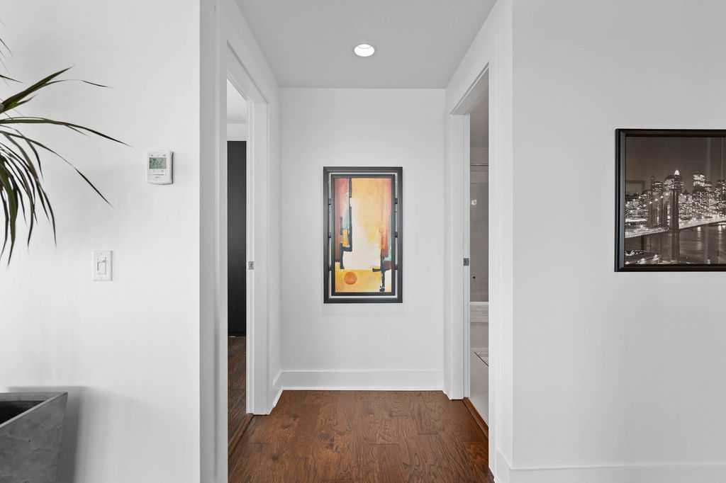 433 11 Avenue SE 1203