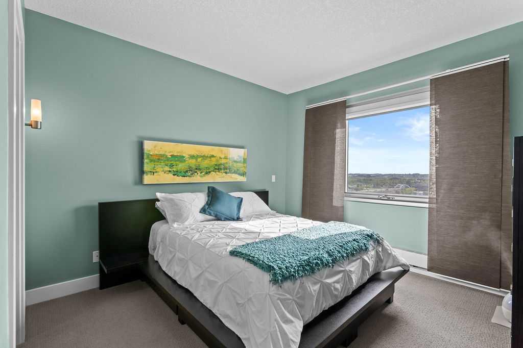 433 11 Avenue SE 1203