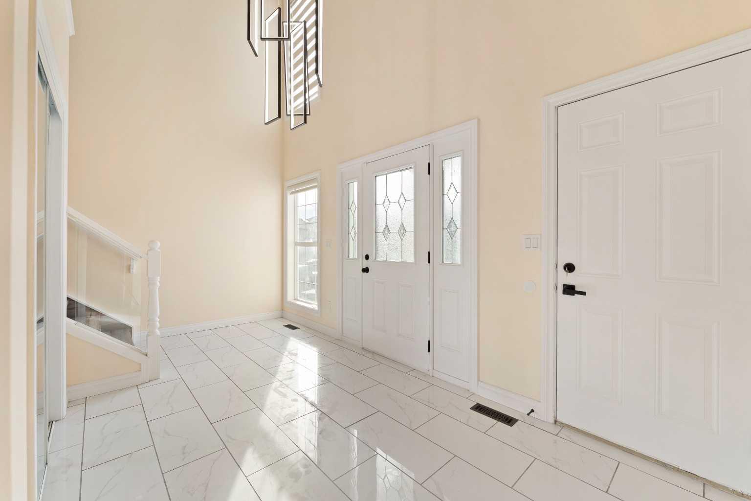 20 Sherwood Circle NW