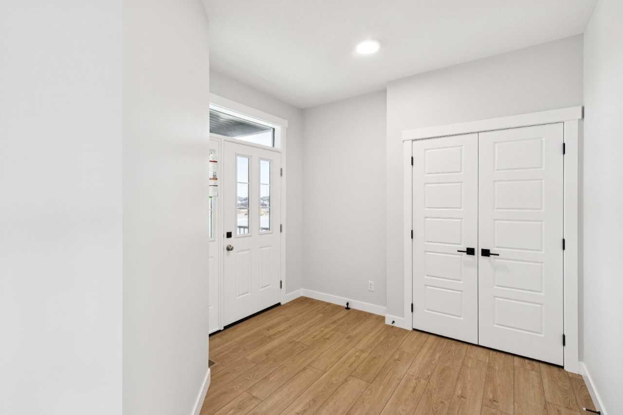 102 Bridgeport Landing
