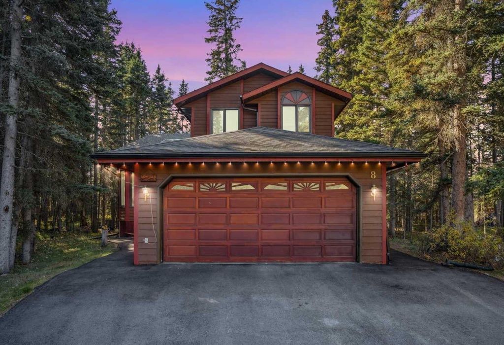 Photo of 8 Manyhorses Close, Rural Rocky View County, AB T3Z 3G5 (MLS # A2287270)