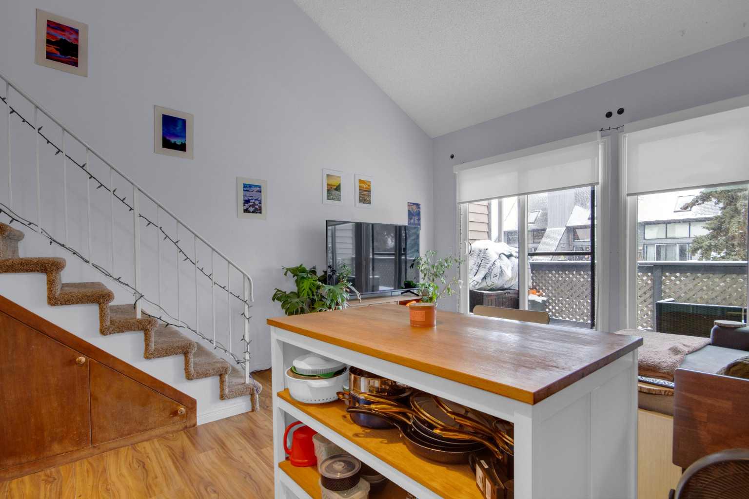 414 Squirrel Street 310